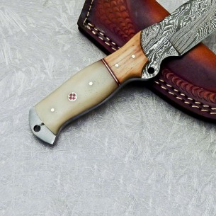 Custom Handmade Damascus Skinner Knife Hunting Skinner Knife With Beautiful Leather Sheath